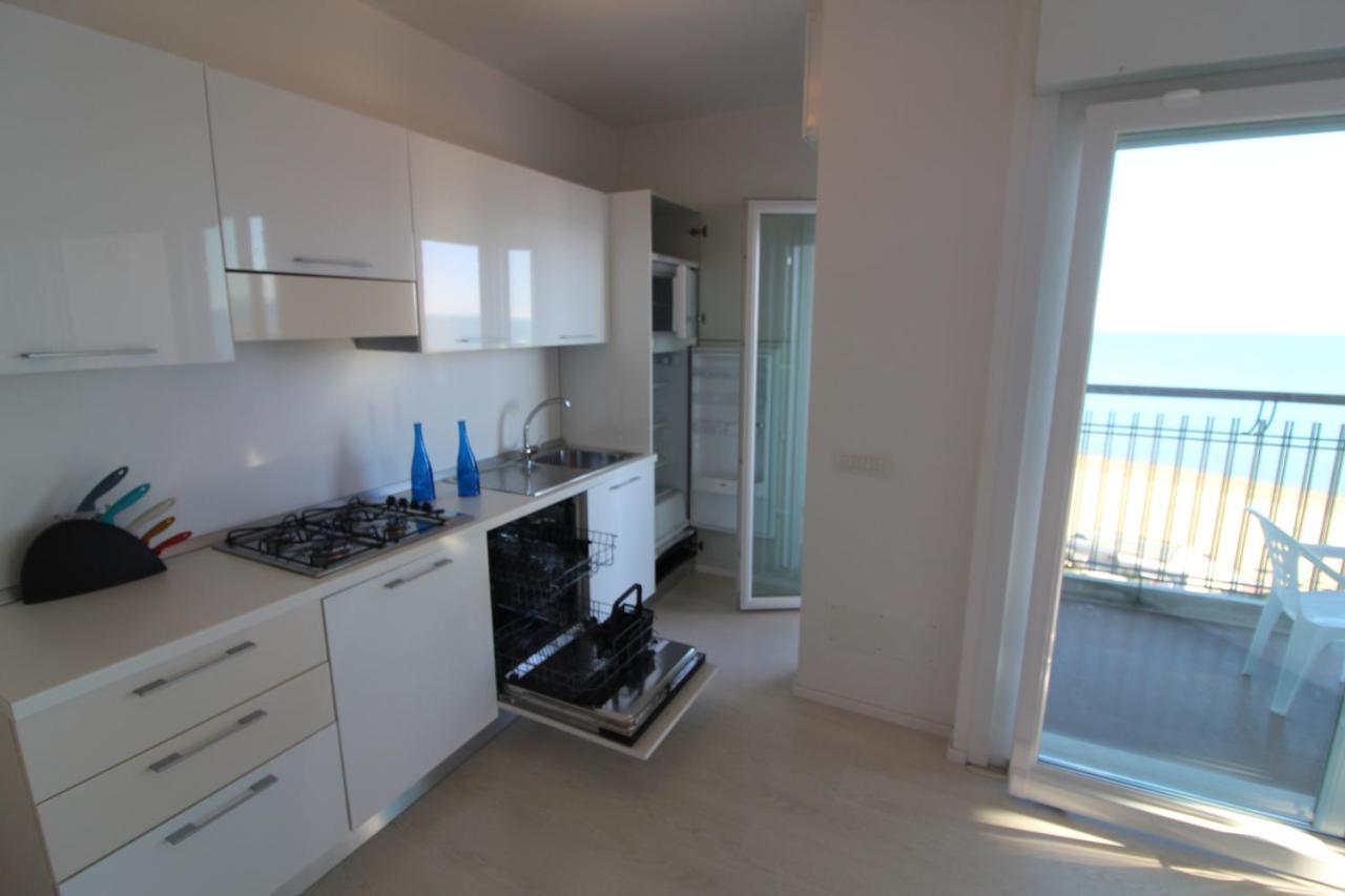 Residence Excelsior Lignano Sabbiadoro Kültér fotó