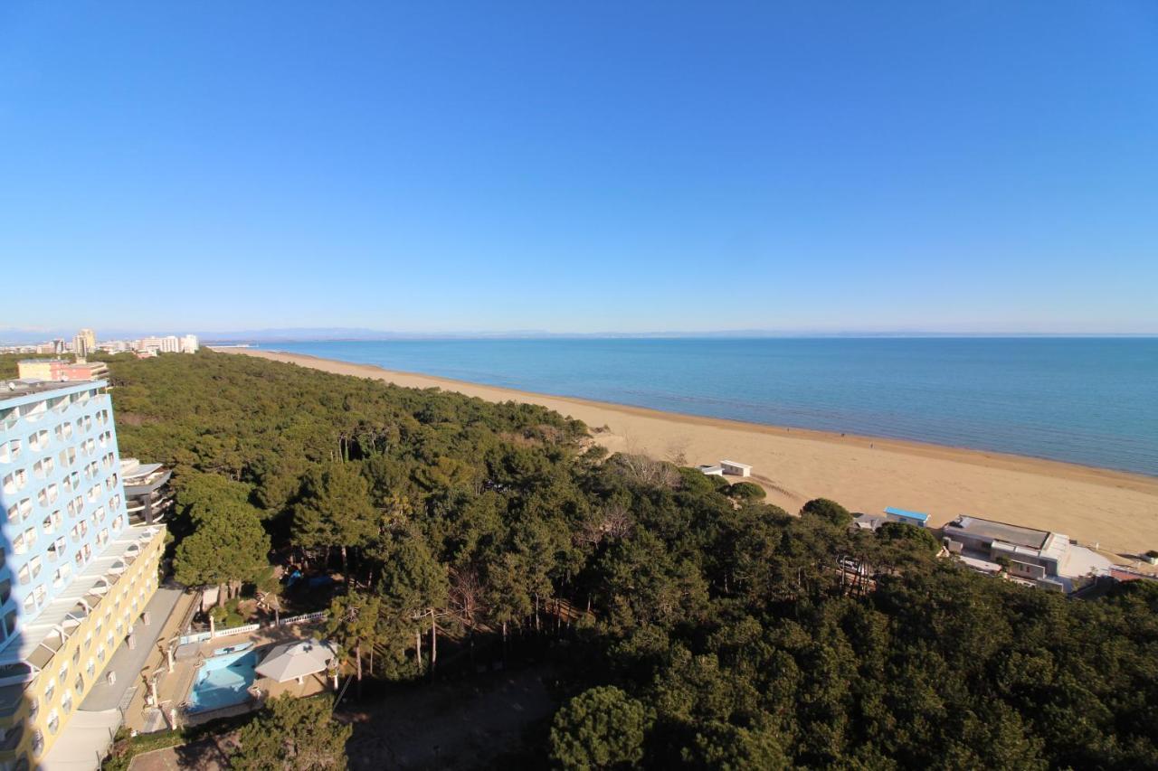 Residence Excelsior Lignano Sabbiadoro Kültér fotó