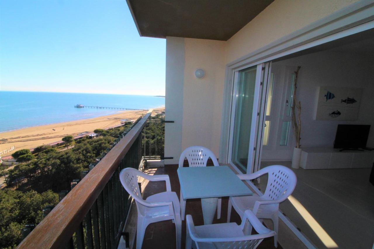 Residence Excelsior Lignano Sabbiadoro Kültér fotó