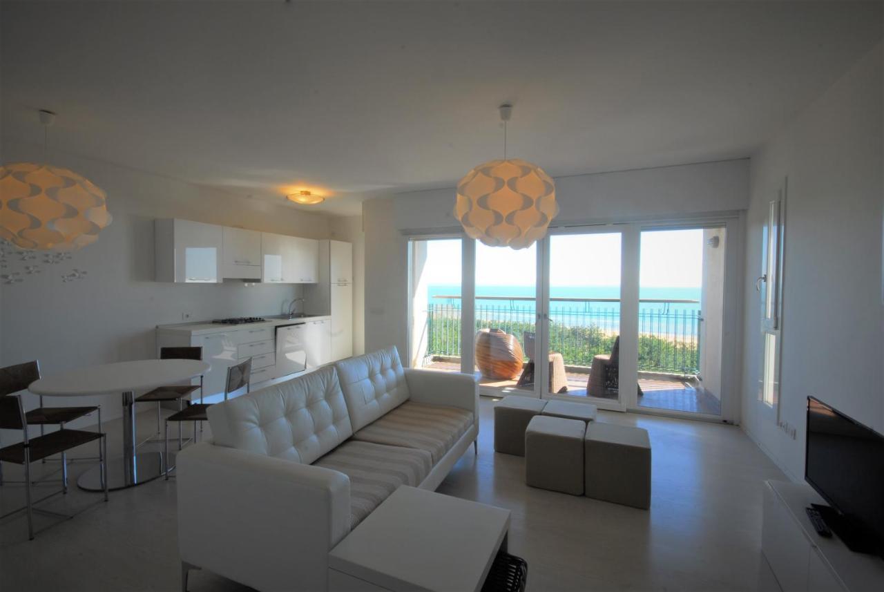 Residence Excelsior Lignano Sabbiadoro Kültér fotó