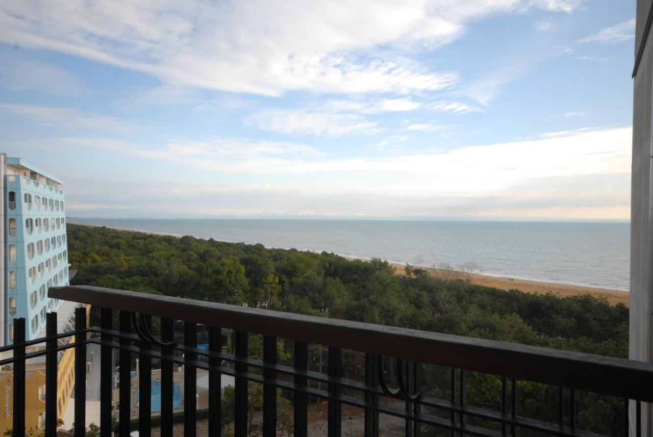 Residence Excelsior Lignano Sabbiadoro Kültér fotó