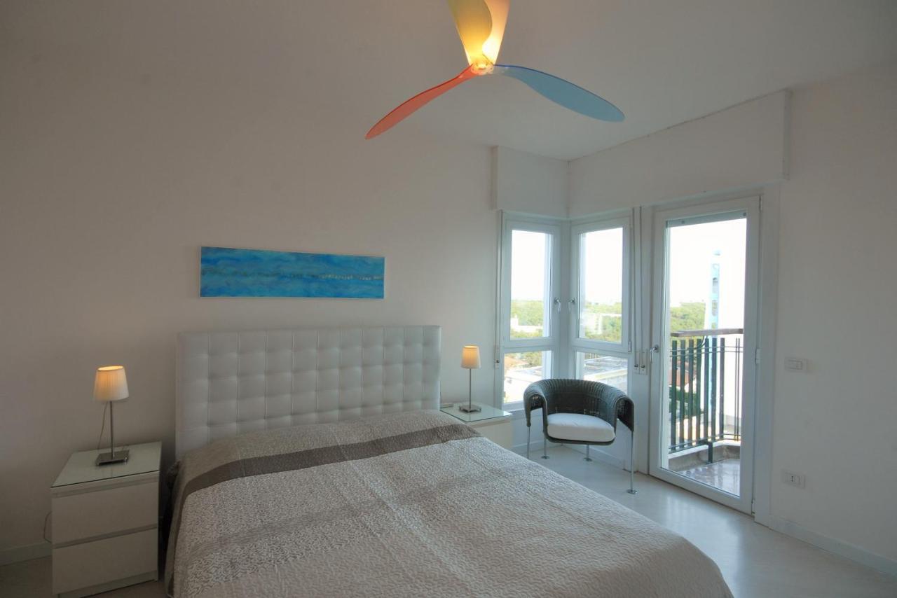 Residence Excelsior Lignano Sabbiadoro Kültér fotó